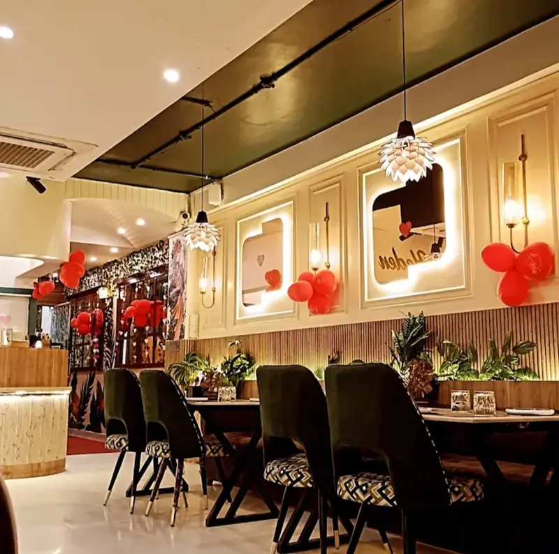 Interior of Heden Cafe, Patna
